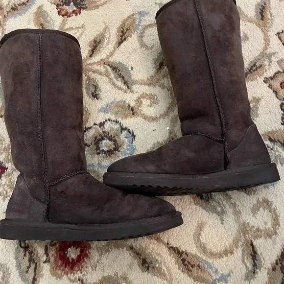 Classic Brown Tall UGG boots Size 7