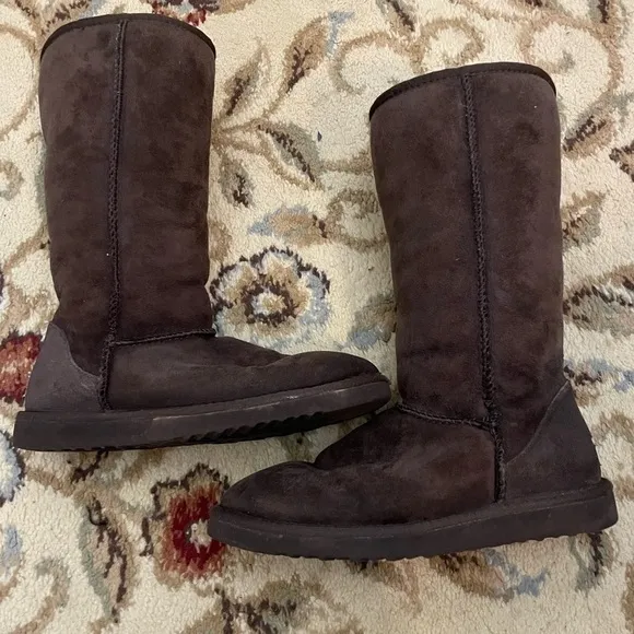 Classic Brown Tall UGG boots Size 7