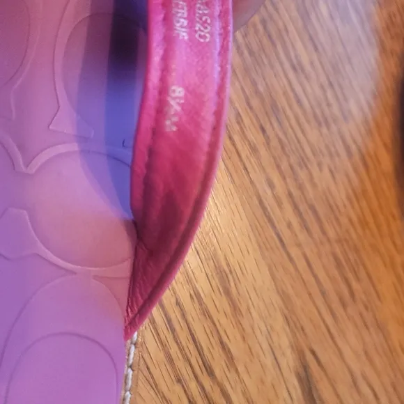 Coach CC Print Signature Hot Pink Fuschia Flip Flops Sandals Shoes 8.5