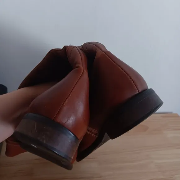 COACH Georgie Tall Riding Boots SZ 8.5B. Leather Brown