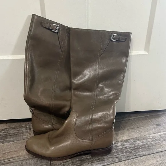 Coach Mirriam tall Leather Riding style Boots full back zip up