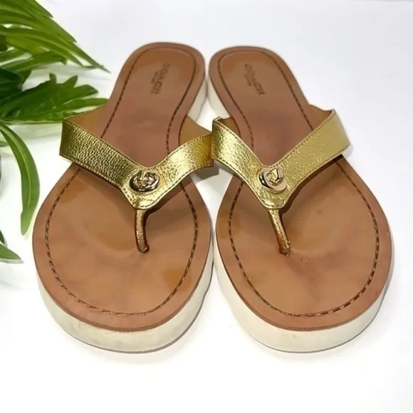 Coach Shelly Flip Flops in Gold Metallic Leather Size 8