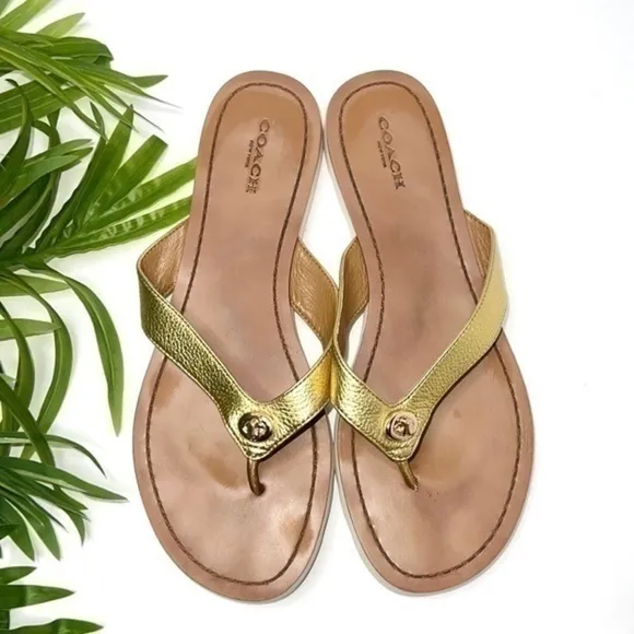 Coach Shelly Flip Flops in Gold Metallic Leather Size 8