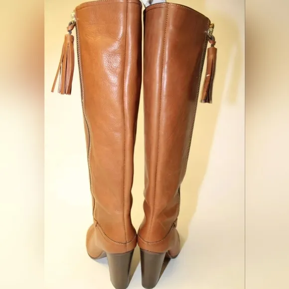 Coach Therese Brown Leather Heeled Zip Tall  Boots 8.5 * LIKE NEW.