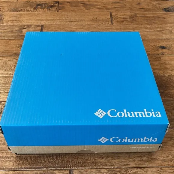 Columbia Youth Bugaboot Plus IV Omni-Heat Snow Boots Black Size 7 New In Box