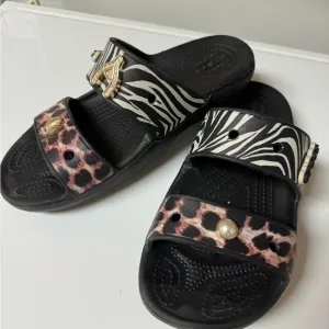 Comfort-First Stylish Crocs Sandals - Size 9