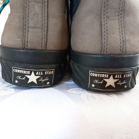 Converse Chuck 70 Bosey Water-Resist Leather Sneaker 8.5 Mens, 10.5 Womens Gray