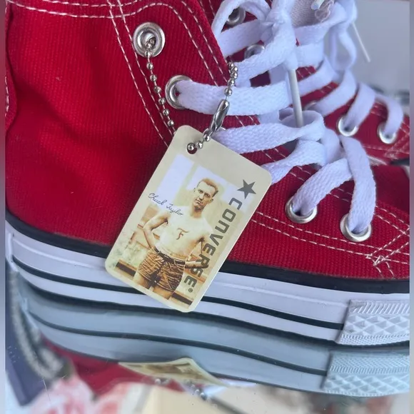 Converse Chuck Taylor All Star Hi kids Shoe Size 11.5
