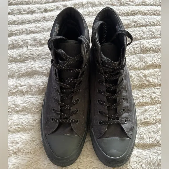 Converse Chuck Taylor High-Top Water Resistant Men's Shoes