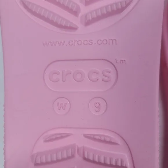 Crocs Classic Platform Flip Flops Flamingo Pink Women Size 9