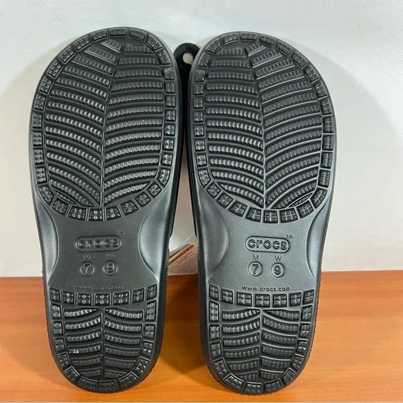 Crocs Classic Unisex Iconic Comfort Black Slide Sandals NWT Size 9 or 7 #B1859