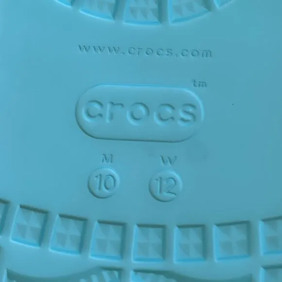 Crocs Crush Clog Unisex-Adult 10M/12W Aqua Blue  Slip-On Platform Sandal Light