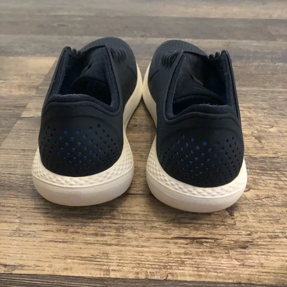 Crocs Men's Literide Pacer Sneakers mens size 8 rubber water shoes size 11 EUC