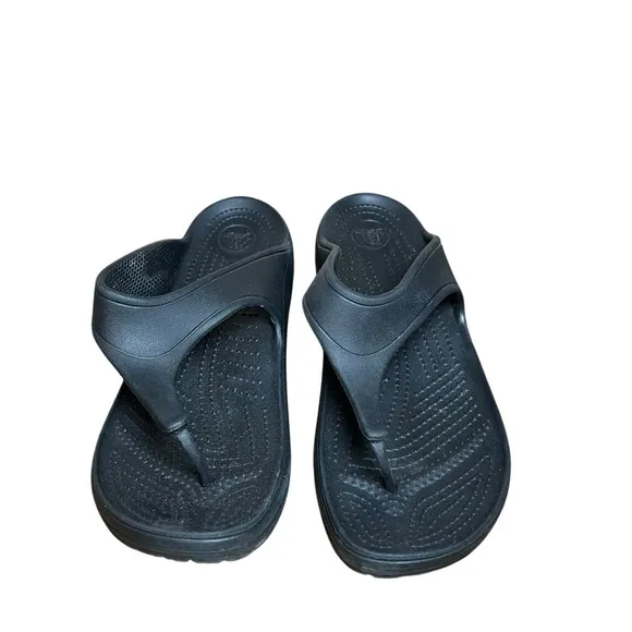 CROCS Sloane Women’s Comfort Sandal Slip-on Thong Platform Thick Straps Black 11