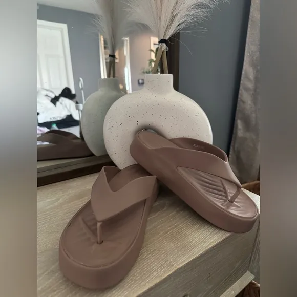 CROCS Tan Sandals with Contoured Comfort