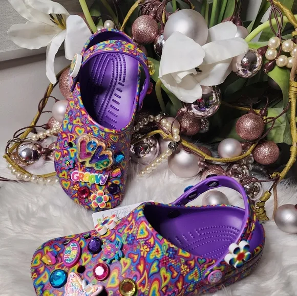 Crocs Unisex-Adult Classic Lisa Frank ClogsWomen brand new