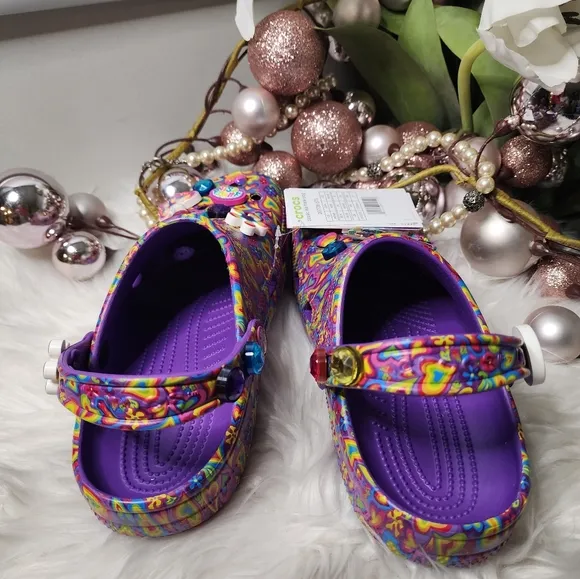 Crocs Unisex-Adult Classic Lisa Frank ClogsWomen brand new