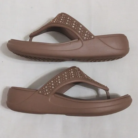 Crocs Women's Monterey Shimmer Wedge Flipflops Sandals US 8
