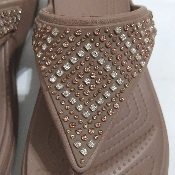 Crocs Women's Monterey Shimmer Wedge Flipflops Sandals US 8