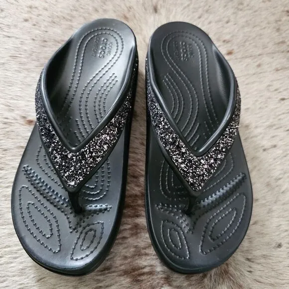 Crocs Sloane Women's Glitter Wedge Flip Flops Sandals Black Size 9 NEW