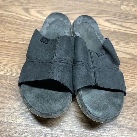 Cushe Argos Mens Size 12 Shoes Black Leather Slides Comfort Flip Flop Sandals