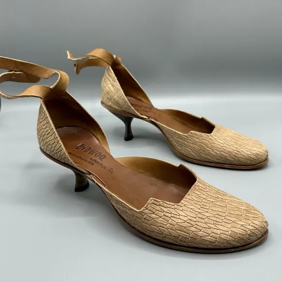 Cydwoq unique leather kitten heel ankle strap brown Beige shoes heels