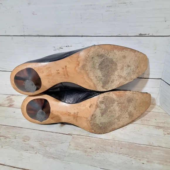 Cydwoq Vintage calfhair and leather booties