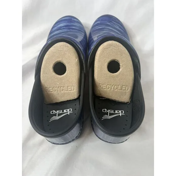 Dansko EU 39 US 8.5-9 Blue Water Patent Leather Professional Clogs Shoes