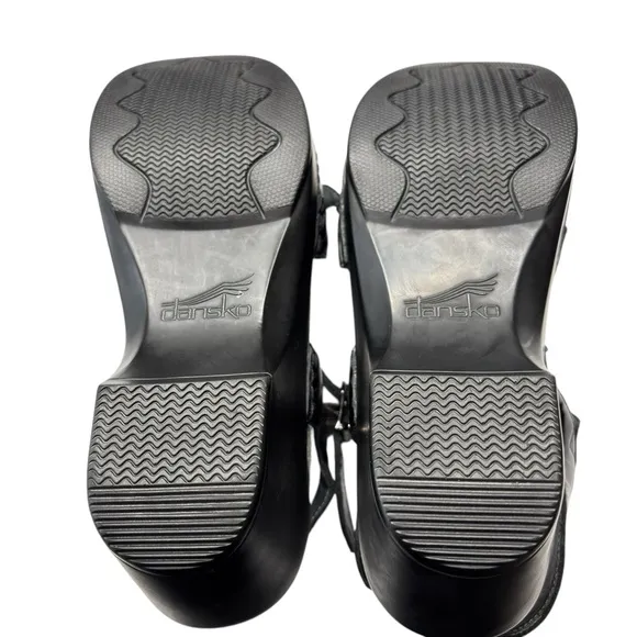 Dansko Sissy Sandals Ankle Straps Comfort Shoe Sz 37 6.5  7 Black Patent Leather
