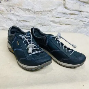 Dansko Women's 6.5 US 37 EU Patti Navy Milled Nubuck Clogs Shoes Water Proof