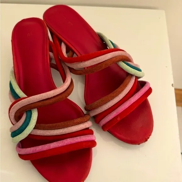 Diane Von Furstenberg red multi color leather sandals, size 9M