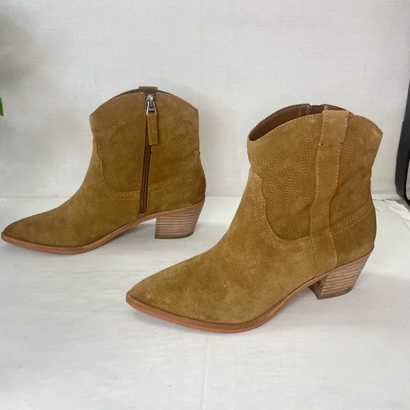 Dolce Vita Anthropologie Solow TanSuede‎ Western Heel Ankle Bootie women 7.5