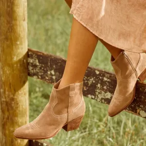 Dolce Vita Anthropologie Solow TanSuede‎ Western Heel Ankle Bootie women 7.5