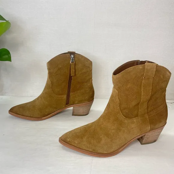 Dolce Vita Anthropologie Solow TanSuede‎ Western Heel Ankle Bootie women 7.5