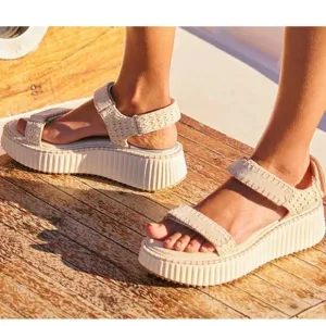 Dolce Vita NWOB Ivory Suede Leather Platform Strap Sandals size 9.5