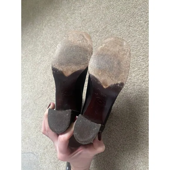 Donald J. Pliner Brown/Maroon Heeled Boots Size 6.5 Made in Spain