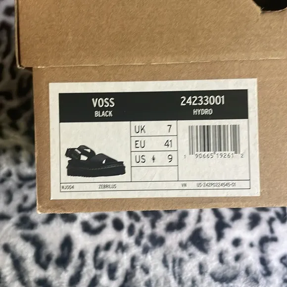 Dr Martens Voss Hydro Fisherman Leather Strap Sandals Womens Size 9 Unisex