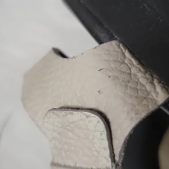 E8 by MIISTA | Kornelia Pebbled Leather Caged Platform Sandals