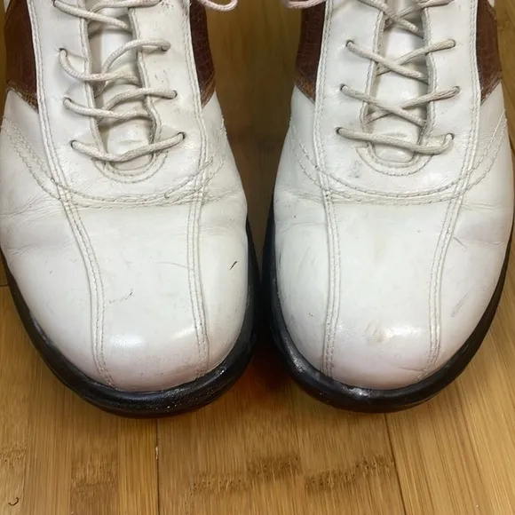 Ecco Men’s White &amp; Cognac Golf Shoes Size 44