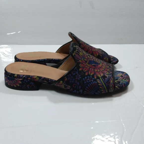 Embassy London women's slid on sandals