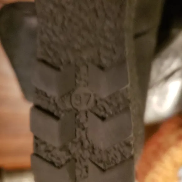 Eric Michael Knee High Wedge Boots Black Leather fur lined square toe 7