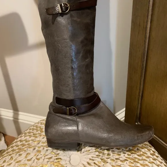EricMichael “Tuscany” leather boots