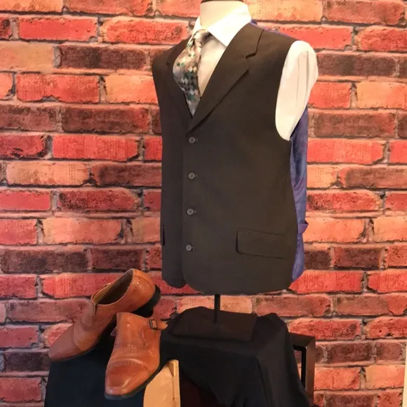 Extrema Dress Vest