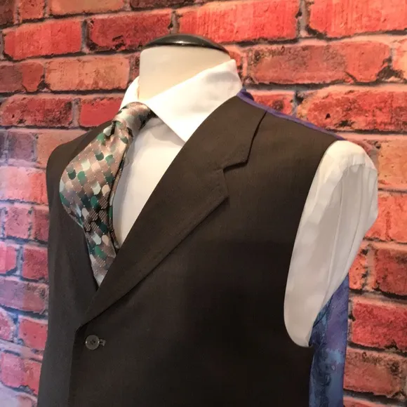 Extrema Dress Vest