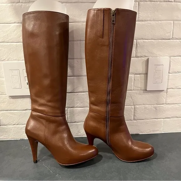 Faconnable sz 36 US 5.5-6 saddle brown leather tall heeled boots