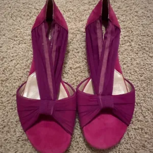 Fendi Pink Sandals with Ankle Wrap and Cut-Out Design