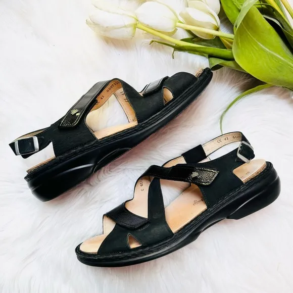 Finn Comfort Leawood Sandals