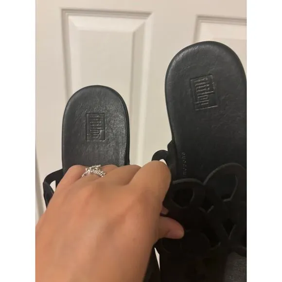 Fitflop Elodie entwined loops black flip flop sandals sz 6