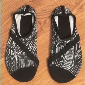 FitKicks Men's Water Shoes Size XL Black and White Summer