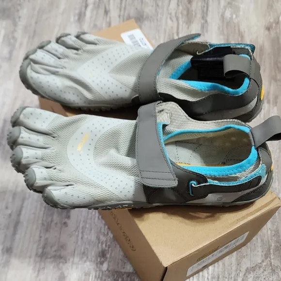 FIVEFINGERS V-Aqua Women's Light Grey Blue Vibram Water Shoes Size 8.5-9